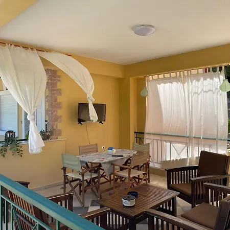 Xenius Zeus Sea View Maisonette In Glarokamvos Ii