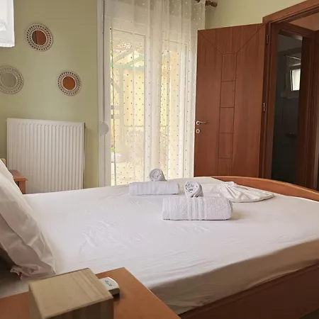 Xenius Zeus Sea View Maisonette In Glarokamvos Ii *