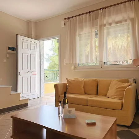 Xenius Zeus Sea View Maisonette In Glarokamvos Ii *