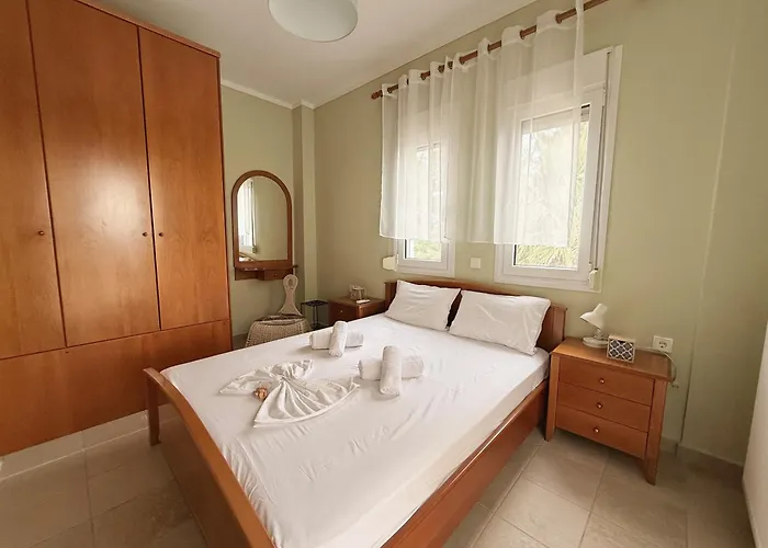 Xenius Zeus Sea View Maisonette In Glarokamvos Ii * باليوري
