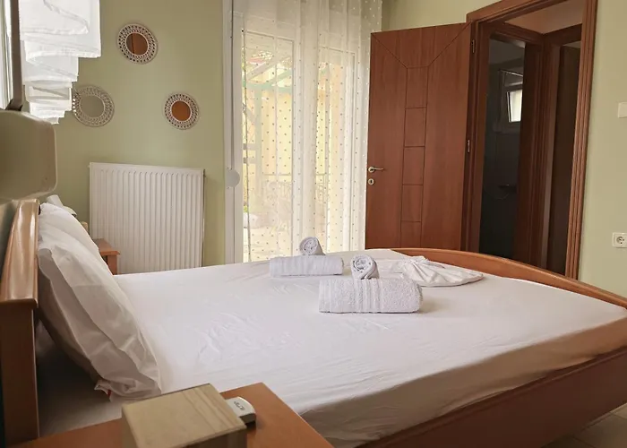 Xenius Zeus Sea View Maisonette In Glarokamvos Ii *